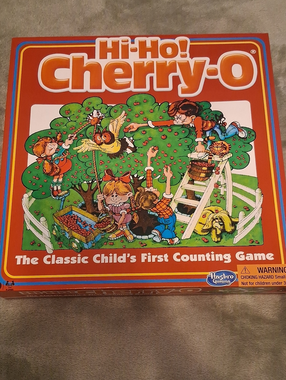 Hasbro Gaming Hi-Ho! Cherry-O Classic Counting Game